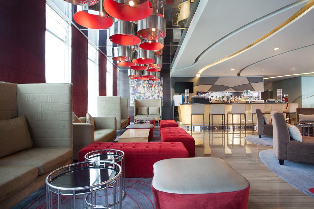 Novotel Jakarta Gajah Mada מראה חיצוני תמונה