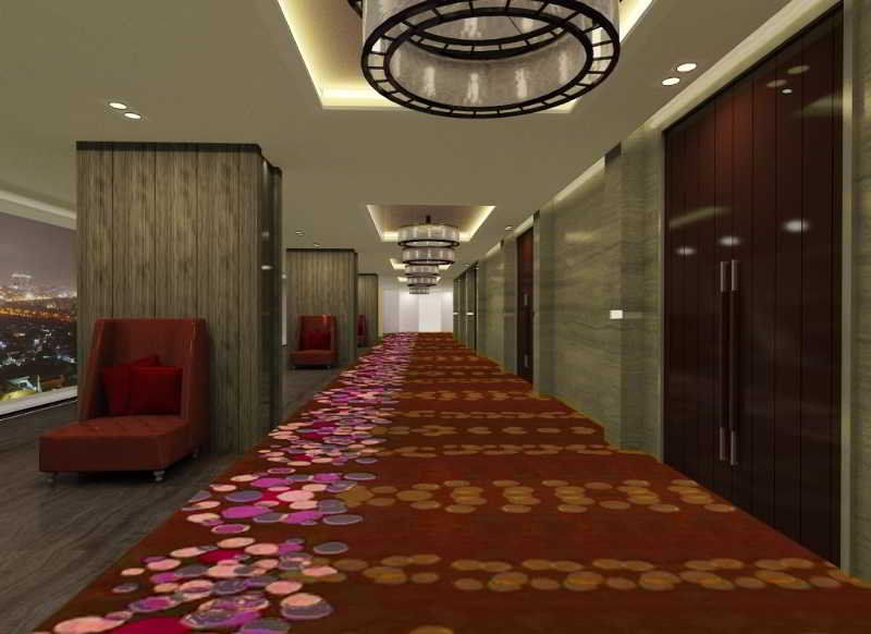 Novotel Jakarta Gajah Mada מראה חיצוני תמונה